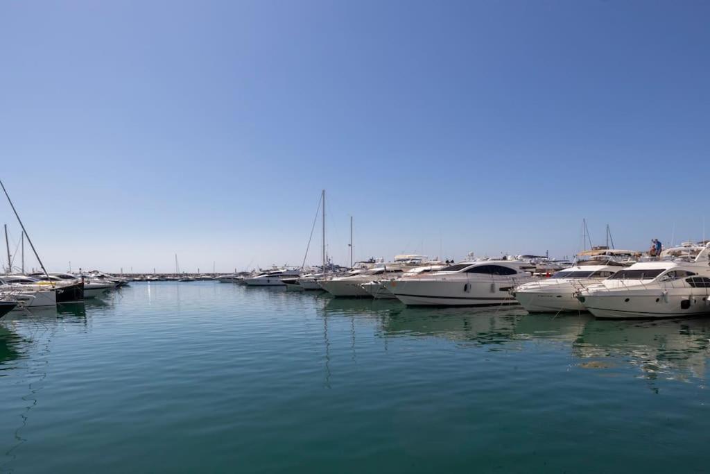 Puerto Banus Luxurious Apartment In The Heart Of The Port ماربيا المظهر الخارجي الصورة